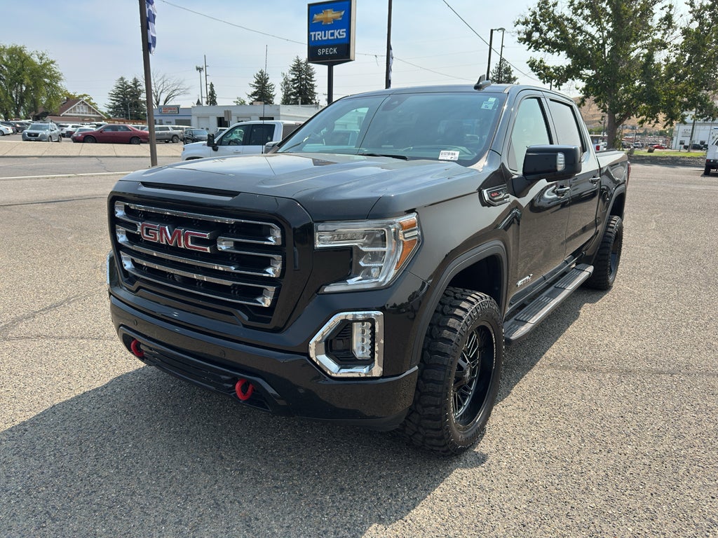 2020 GMC Sierra 1500 AT4 in Onyx Black — front three-quarter view