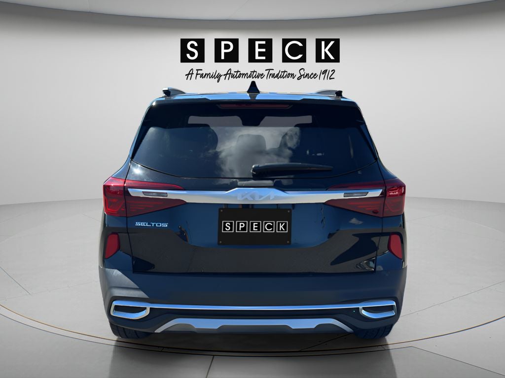 2022 Kia Seltos — interior view