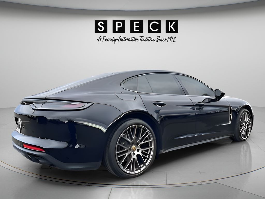 2023 Porsche Panamera — detail view